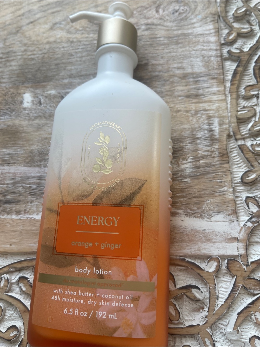 Bath & Body Works Energy Orange + Ginger Body Lotion — White/Orange/Gold